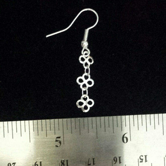 925 Sterling Dangle Earring in silver - Picture 4 of 4